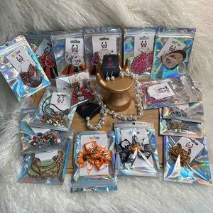 💎💍BOUTIQUE JEWELRY BUNDLE💍💎BULK 18 PIECES NEW & UNOPENED $100 VALUE